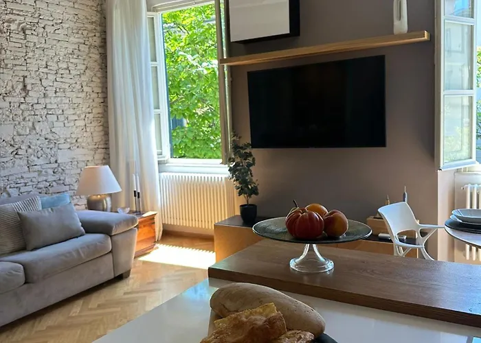 アパート Corso131-dimora Storica Nel Centro Storico ルッカ