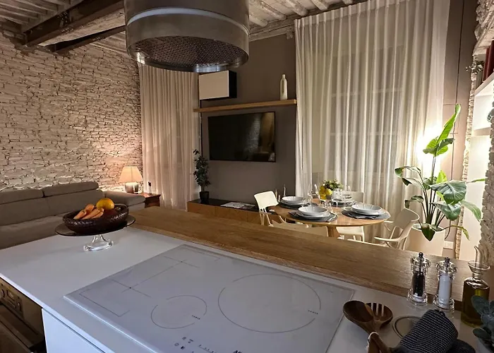 Corso131-dimora Storica Nel Centro Storico アパート